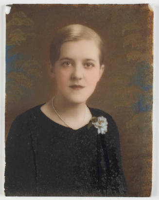 Portrait of a Young Woman (Ms. Hedges?)