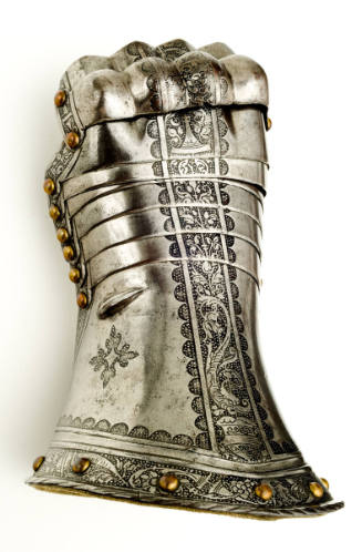 Left Gauntlet of Armor for Field and Tilt, of Count Franz von Teuffenbach (1516-78)