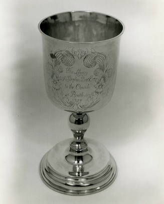 Standing Cup with Modern Cover