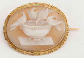 Cameo brooch
