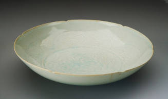 Bowl with Chrysanthemum Scroll Motif (Southern whiteware: qingbai ware)