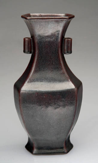 Faceted Hu-shaped Vase with Tubular Handles and Iron-Rust Glaze