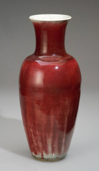 Ox-BLood Red Mallet-shaped Vase